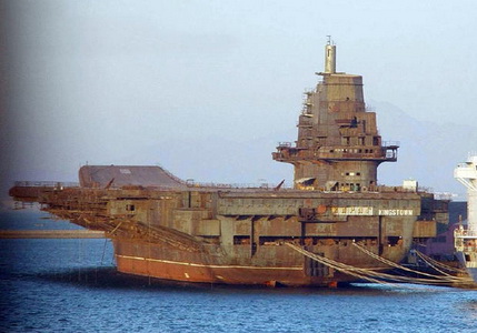 Варяг 1_Liaoning.jpg